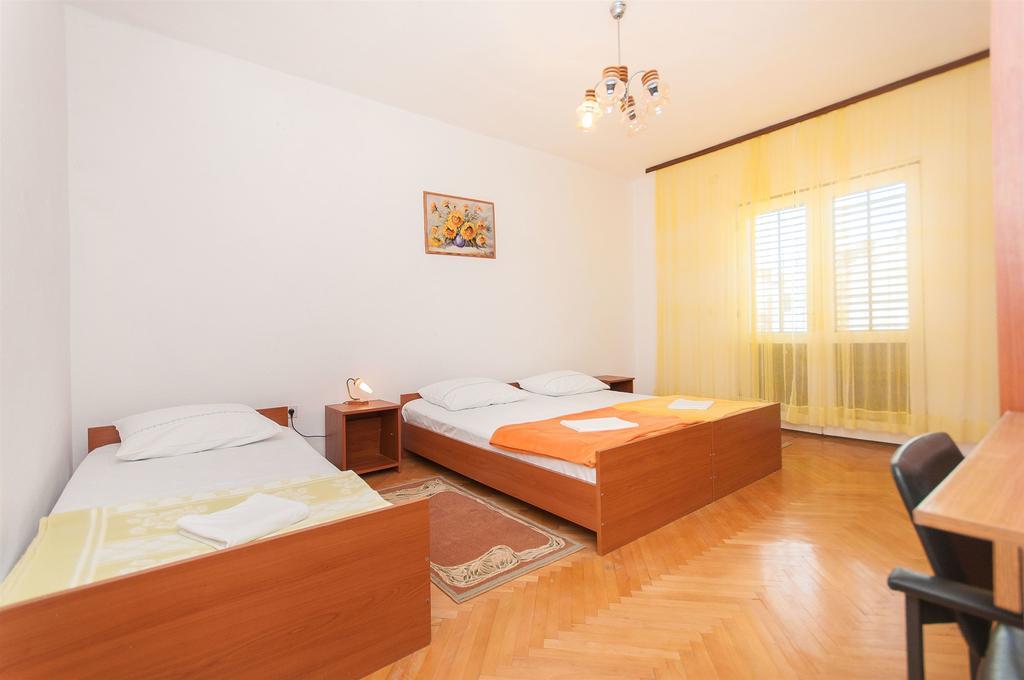 Apartment Slavko Biograd Na Moru Exterior foto